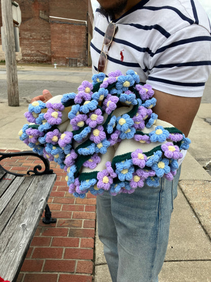 The SnugPetal™️ Crochet Blanket